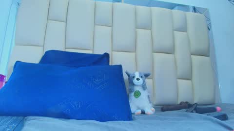 FERNANDA 3 online show from February 4, 2026, 3:23 am