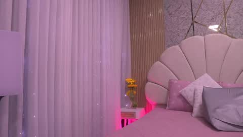 Snapshot of mssburbuja chatting on June 6, 2026, 3:11 am Manuela online show from June 6, 2026, 3:11 am