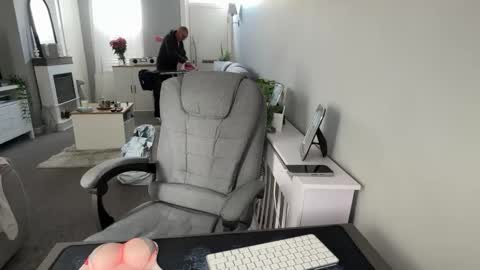 mtb1697 online show from October 6, 2025, 8:56 am