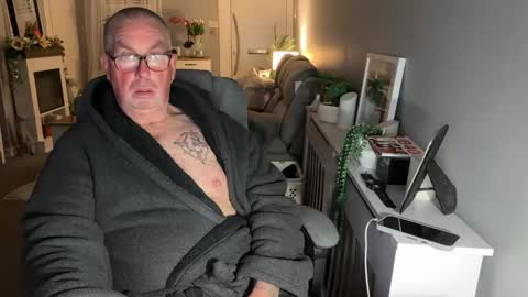 mtb1697 online show from March 29, 2026, 12:32 am