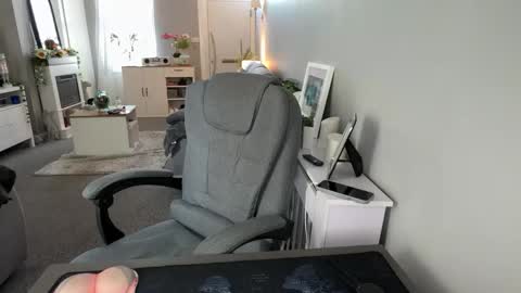 mtb1697 online show from April 8, 2026, 8:25 am