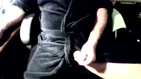 Goose online show from December 22, 2025, 1:46 am