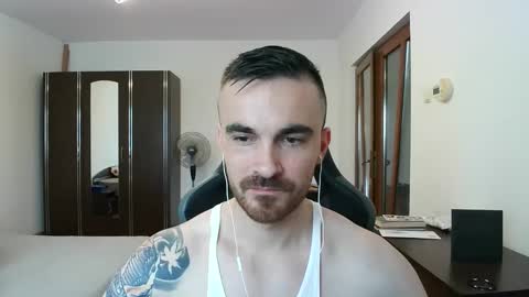 Victor online show from December 2, 2025, 11:15 am