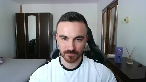 Victor online show from March 25, 2026, 12:00 pm