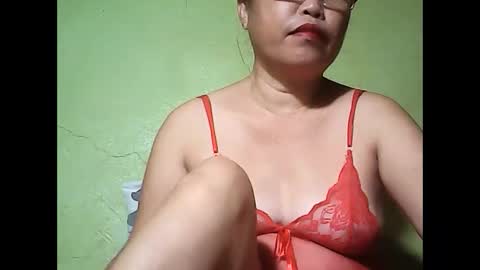 Snapshot of muffy_bunny chatting on May 26, 2026, 6:59 pm muffy_bunny online show from May 26, 2026, 6:59 pm