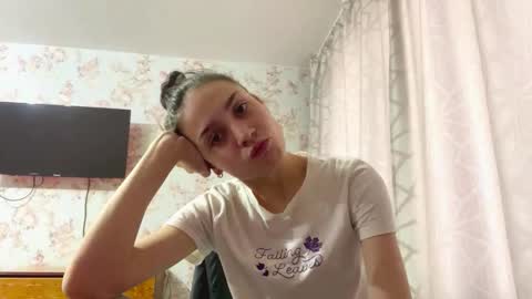 Tia online show from February 26, 2026, 6:23 am