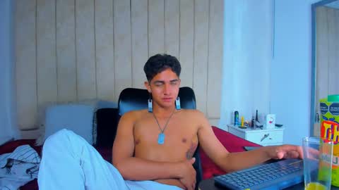 Snapshot of muichiro_tokito1 chatting on December 14, 2024, 6:56 am muichiro tokito1 online show from December 14, 2024, 6:56 am