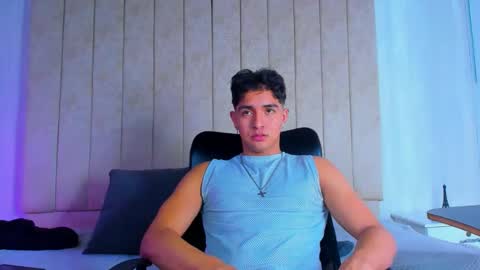 Snapshot of muichiro_tokito1 chatting on January 25, 2025, 4:02 am muichiro tokito1 online show from January 25, 2025, 4:02 am