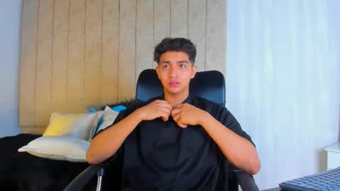 Snapshot of muichiro_tokito1 chatting on February 5, 2025, 3:45 am muichiro tokito1 online show from February 5, 2025, 3:45 am