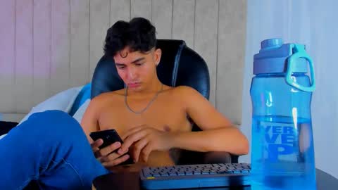 Snapshot of muichiro_tokito1 chatting on March 2, 2025, 4:17 am muichiro tokito1 online show from March 2, 2025, 4:17 am