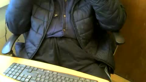 Snapshot of muller520 chatting on May 23, 2026, 5:34 am muller520 online show from May 23, 2026, 5:34 am