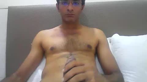 Snapshot of mumbaimonster8inch chatting on October 1, 2025, 3:34 am rajesh engineer online show from October 1, 2025, 3:34 am