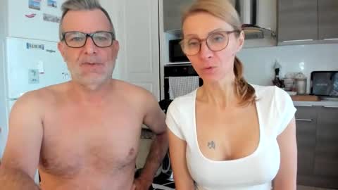 LOVELY JULIA  Peter DAY online show from February 10, 2026, 8:07 am