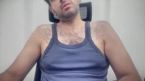 munnabobby2008 online show from November 9, 2025, 4:49 pm