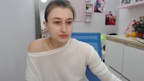 Snapshot of muriel_elvin chatting on December 5, 2025, 8:23 am muriel_elvin online show from December 5, 2025, 8:23 am