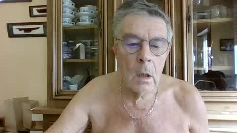 mururoa35 online show from October 28, 2025, 11:03 am