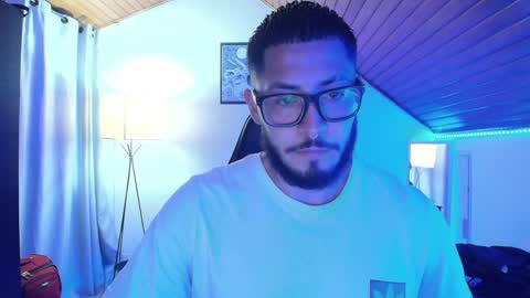 David Big online show from December 4, 2024, 10:08 pm