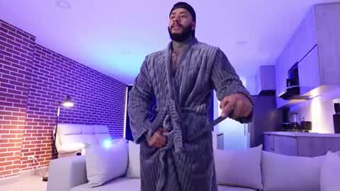 Nick online show from November 11, 2025, 12:21 am