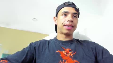 muscle scott online show from September 19, 2025, 12:06 pm