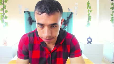 muscle scott online show from October 17, 2025, 12:08 pm