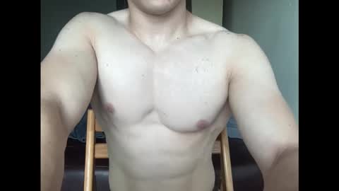 Snapshot of muscledoctor24 chatting on October 12, 2025, 7:40 am Everet online show from October 12, 2025, 7:40 am