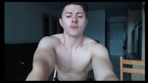 Snapshot of muscledoctor24 chatting on October 28, 2025, 6:39 am Everet online show from October 28, 2025, 6:39 am