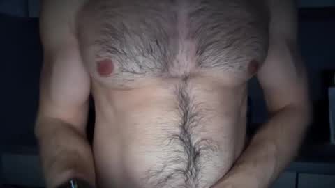 musclehair3 online show from December 25, 2024, 3:17 pm