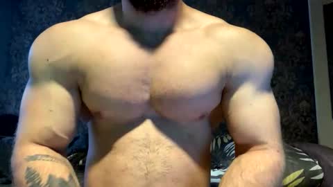Snapshot of muscularjuggler chatting on September 19, 2025, 2:13 am muscularjuggler online show from September 19, 2025, 2:13 am
