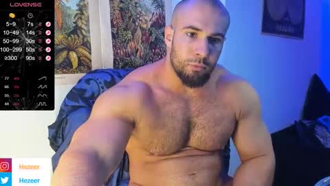 Snapshot of musculusx chatting on March 7, 2025, 10:32 pm Musculus online show from March 7, 2025, 10:32 pm