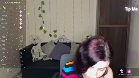 Jenya online show from January 24, 2025, 6:56 pm