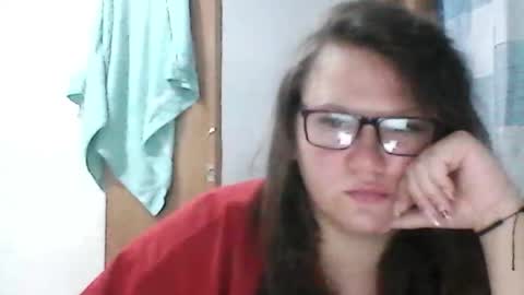 musechic_wild online show from January 5, 2026, 8:23 pm