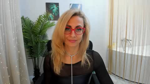 Diana online show from February 7, 2025, 6:02 pm