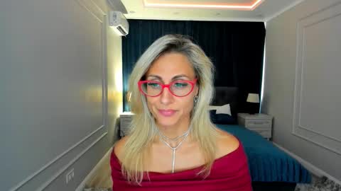 Diana online show from September 18, 2025, 11:45 am