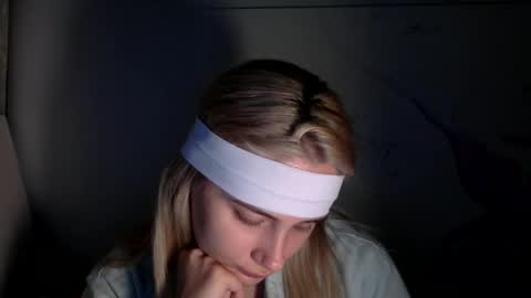 musescorner online show from October 4, 2025, 7:45 pm