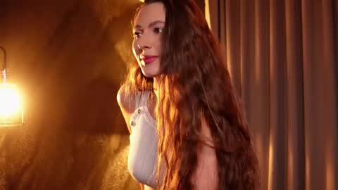 Snapshot of musesolis chatting on February 19, 2025, 4:12 am MuseSolis online show from February 19, 2025, 4:12 am