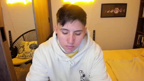 VALENTINA Luna  online show from March 18, 2026, 2:47 am