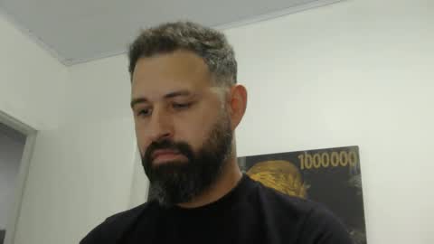 musosc online show from October 9, 2025, 10:41 pm