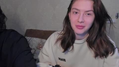 Snapshot of muuur_fam1 chatting on November 27, 2025, 10:23 pm HEY online show from November 27, 2025, 10:23 pm