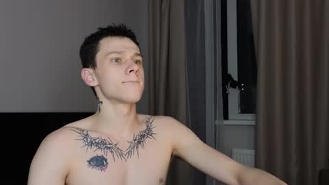 1x1 online show from September 12, 2025, 5:46 pm