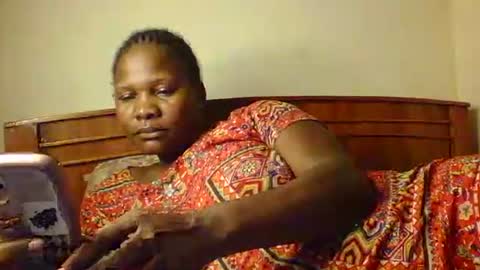 mwekas568403 online show from December 21, 2025, 4:08 am