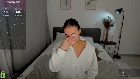 katie online show from December 6, 2024, 2:57 am