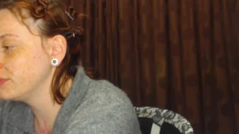     sara      i know you love me xoxox     online show from October 24, 2025, 6:10 am