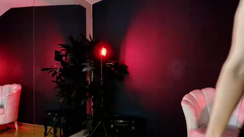 Maite online show from March 5, 2026, 1:40 pm