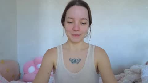 Snapshot of my_mia_ chatting on December 19, 2025, 11:50 am MIA I will be here Monday Wednesday Thursday Saturday online show from December 19, 2025, 11:50 am