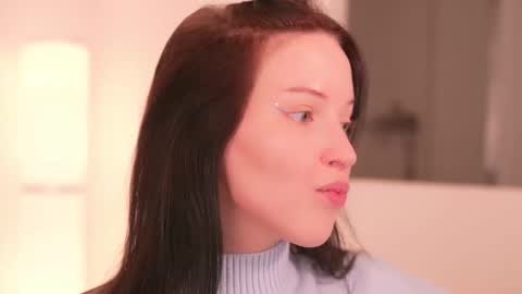 Snapshot of my_stella_ chatting on November 4, 2025, 5:12 pm STELLA online show from November 4, 2025, 5:12 pm