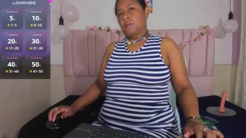 Snapshot of mya_blaze chatting on November 4, 2025, 12:37 pm mya_blaze online show from November 4, 2025, 12:37 pm