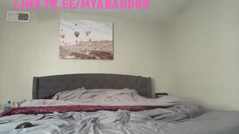 BaddMFUCKER online show from November 12, 2025, 6:41 pm