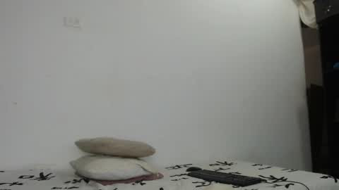 Mya latina online show from March 6, 2025, 2:08 pm