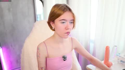 Lana online show from March 25, 2026, 7:25 am