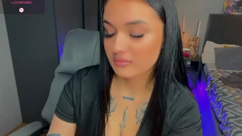 Snapshot of mygoddesshecate chatting on April 25, 2026, 1:14 pm Hecate online show from April 25, 2026, 1:14 pm